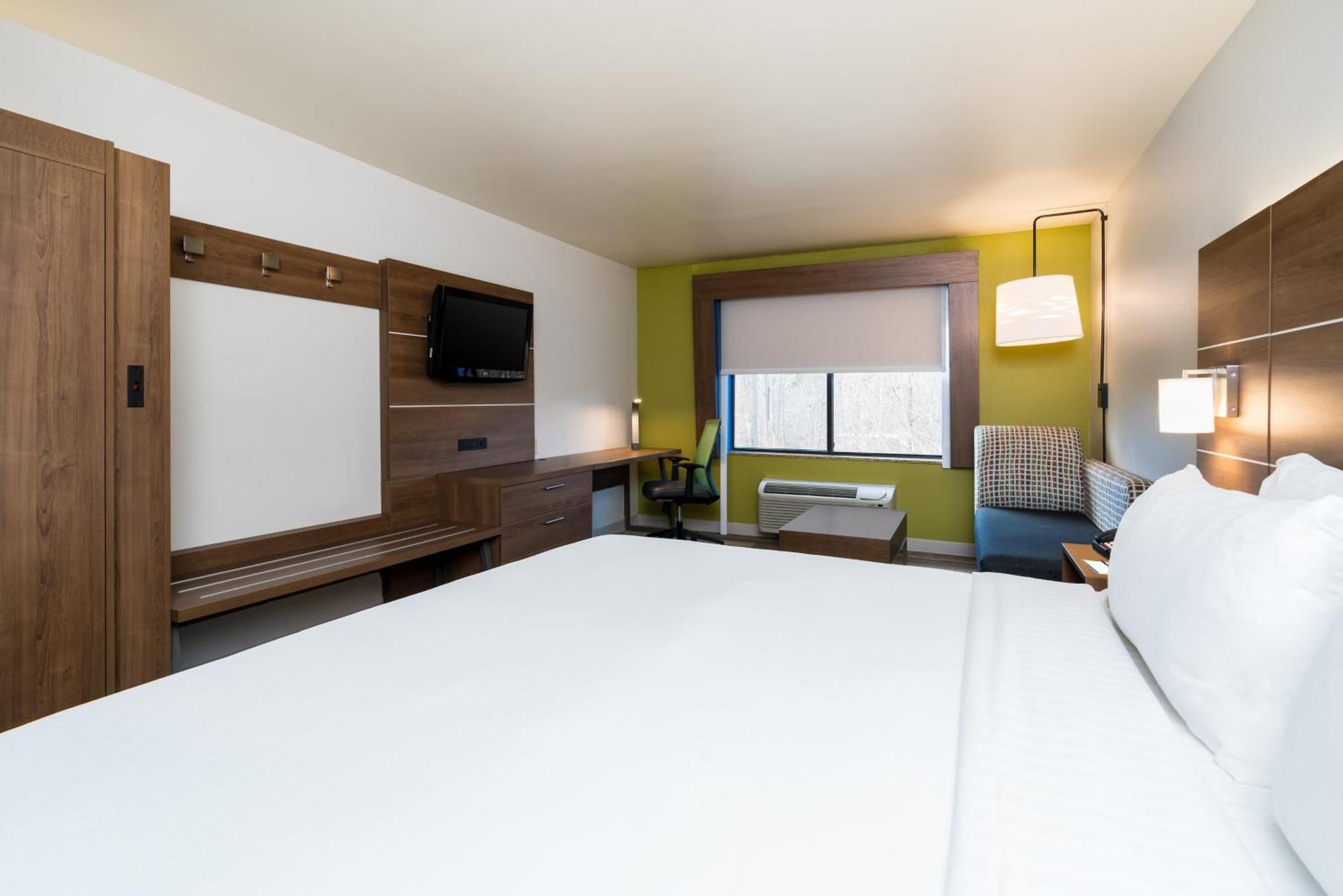 Holiday Inn Express & Suites Rocky Mount Smith Mountain Lake By Ihg Εξωτερικό φωτογραφία